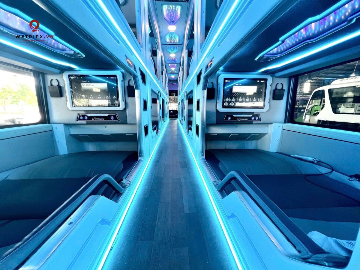 Xe Sapa – Hà Giang Hạng Cabin Cung Điện Di Động 24 Buồng 7 Xe Cabin VIP 24 Buồng