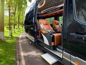 xe limousine ninh bình hạ long