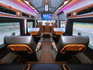 xe limousine ninh bình hạ long