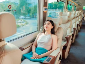 Xe Limousine Vip hạng thương gia Hà Nội Hạ Long