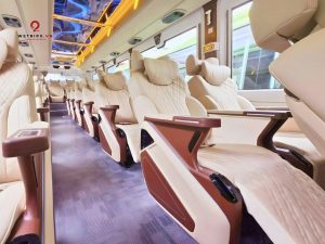 xe limousine hà nội sapa 29 chỗ
